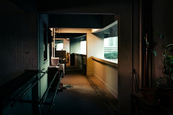 Determining the Perfect Dehumidifier Size for Your UK Basement Apartment: A Complete Guide